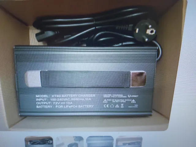 Cargador XT80 72V 10A moto Urbet Gadiro original