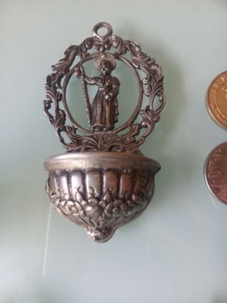 Lote antigüedades: figura, candelero, etc.