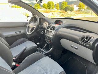 Peugeot 206cc 1.6 110cv gasolina klm 249000