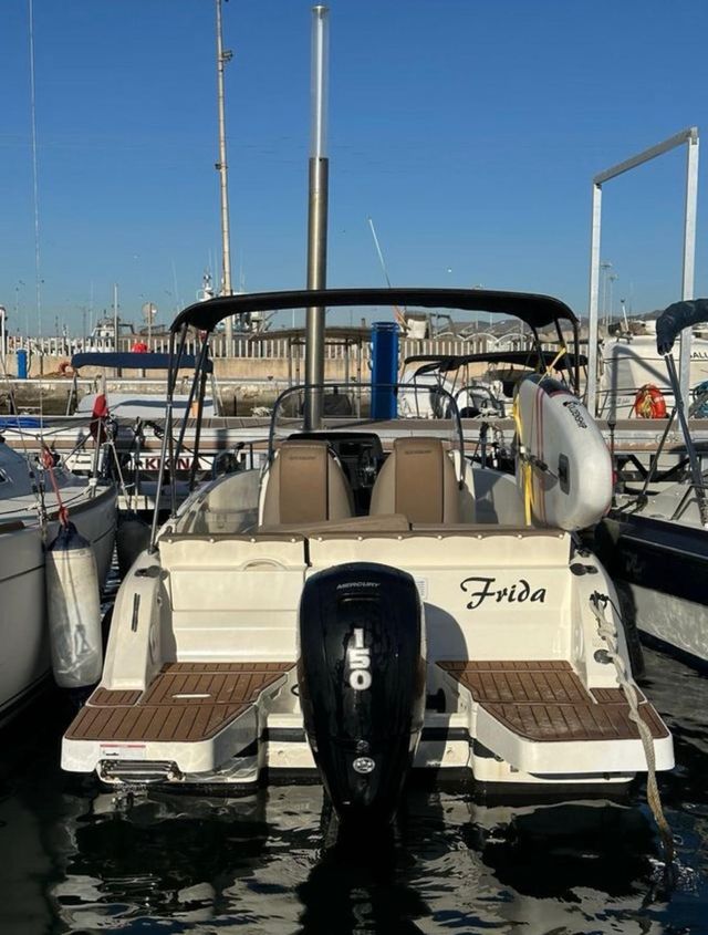 Quicksilver 605 Open