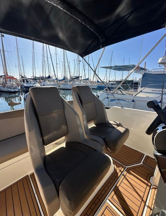 Quicksilver 605 Open