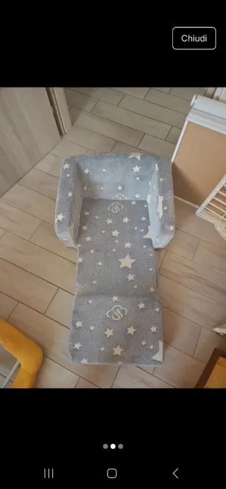 Lettino per bambini con stelle