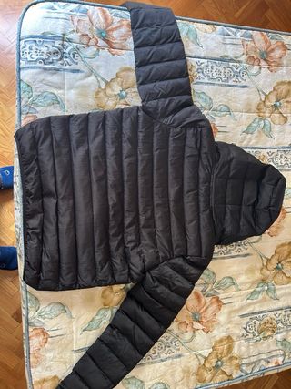 Cazadora Silksilk Negra con Capucha