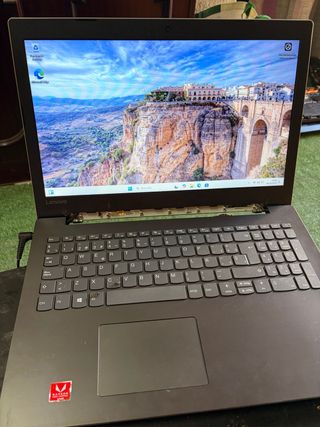 Portátil Lenovo 15,6" Ryzen 3 2200U 500GB