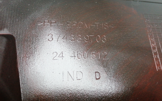 Paragolpes Trasero Opel Astra H GTC Rojo 2004-2008