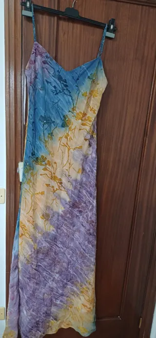Vestido largo estampado malva, azul y naranja