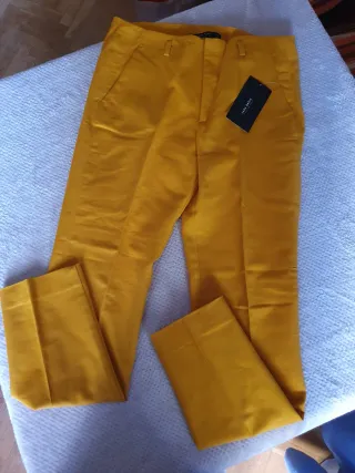 Pantalones Zara ocre/mostaza T.36 NUEVOS ETIQUETA