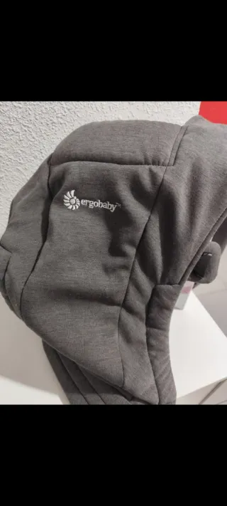 Mochila Ergobaby Embrace Recién Nacido