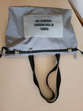 Borsa shopping grigia con frase