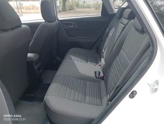 TOYOTA AURIS 2016