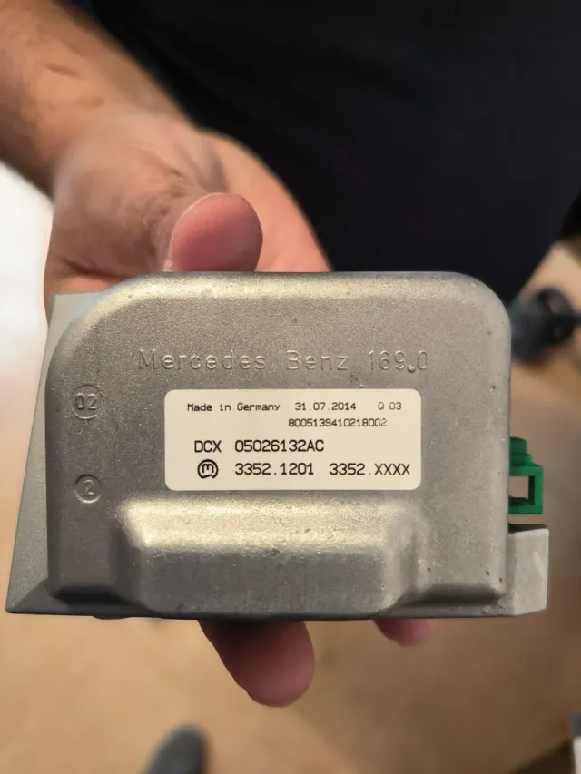 Bloqueo de dirección Mercedes