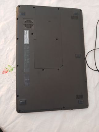 Portátil Acer N16C1 EX2640-62WH Negro