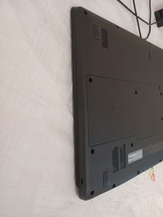 Portátil Acer N16C1 EX2640-62WH Negro