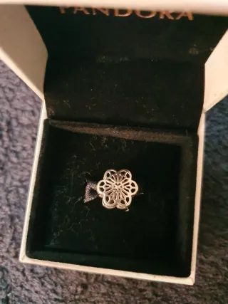 Charm Pandora Flor Daisy Margarita Plata