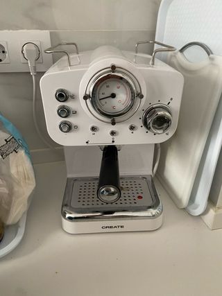 Cafetera Retro Blanca