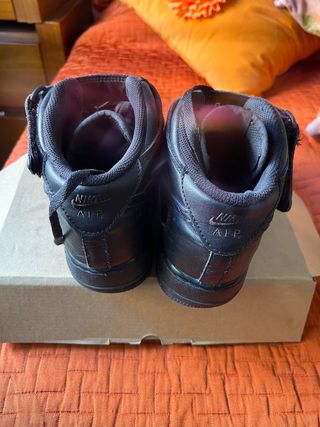 Nike Air Force 1 Botas Negras
