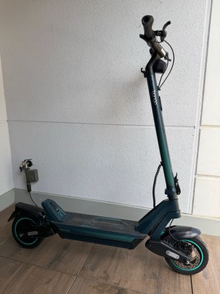 Patinete Eléctrico Cecotec Bongo Y65