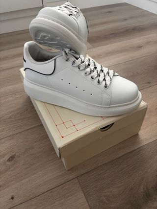Zapatos Alexander McQueen Blancos Nuevos