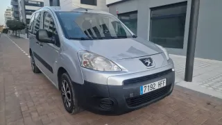Peugeot Partner 2011