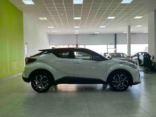 Toyota C-HR Advance 1.8 125He-CVT HEV Espectacular