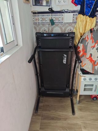 Cinta de correr Fitter plegable