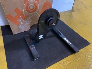 Rodillo Zwift Hub One