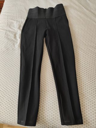 Pantalón negro de vestir