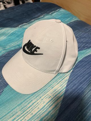 Gorra Nike Blanca