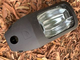 Farola IEP Negra y Plateada
