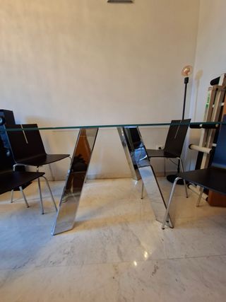 Mesa comedor cristal y metal