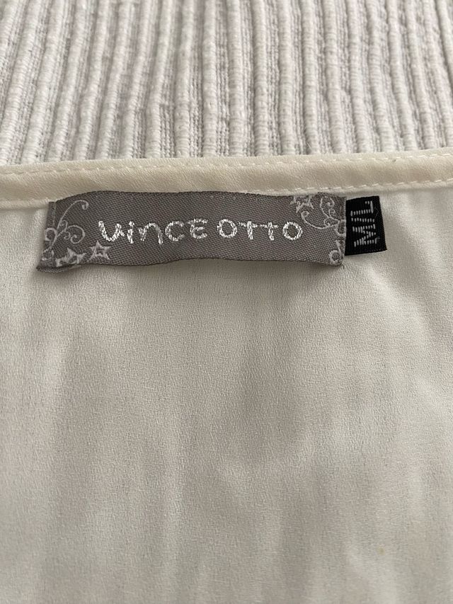 Maglia bianca con borchie_0030