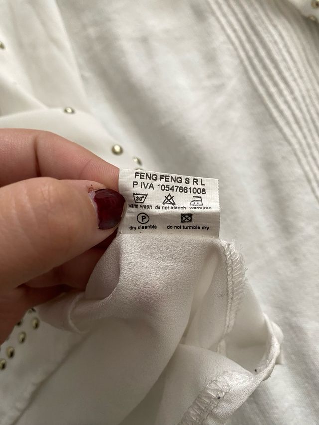 Maglia bianca con borchie_0030