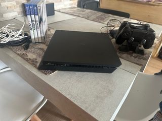 Consola PS4 (PlayStation 4) Negra + Juegos 