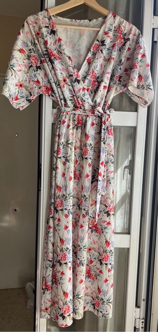 Vestido estampado floral manga corta