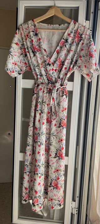 Vestido estampado floral manga corta