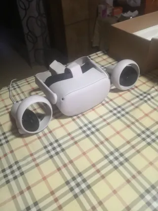 Oculus Quest 2 VR Headset y Controles