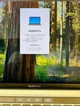 MacBook Pro 2020 8GB RAM i5 Plata
