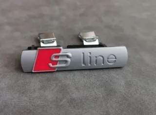 Logo Emblema Audi Sline de Parilla Calandra 