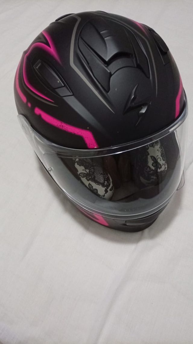 Pack Casco Scorpion Exe y Chaqueta cuero Spyke 