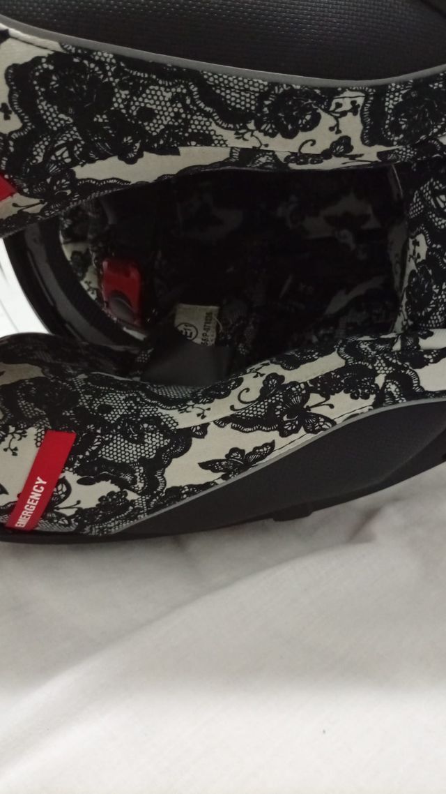 Pack Casco Scorpion Exe y Chaqueta cuero Spyke 