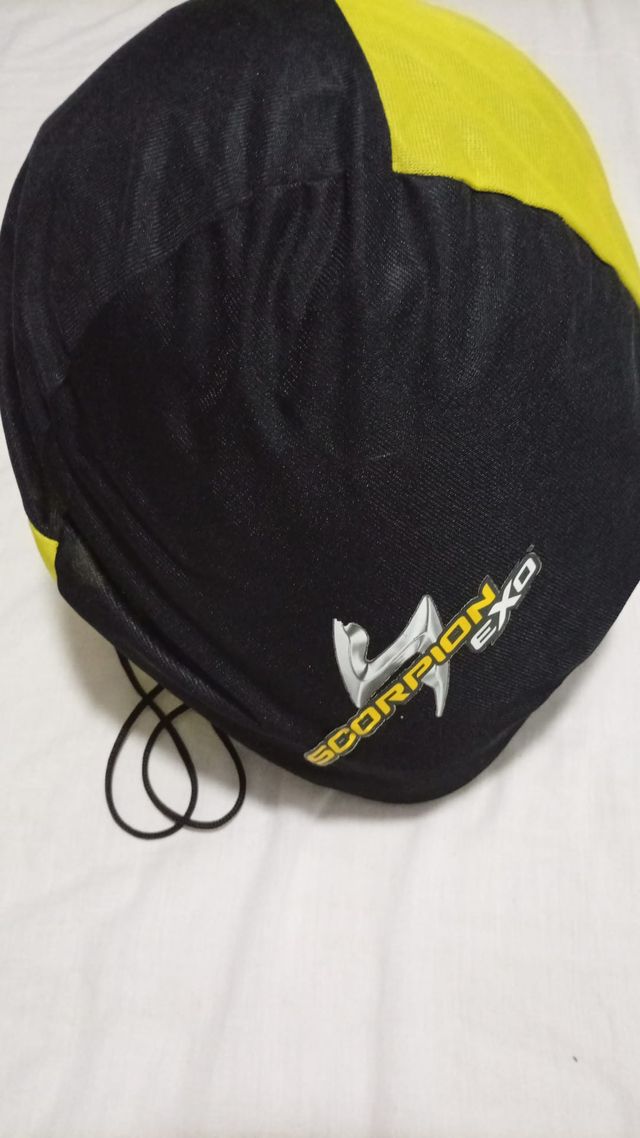 Pack Casco Scorpion Exe y Chaqueta cuero Spyke 