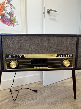 Tocadiscos Retro Madera Oscura.