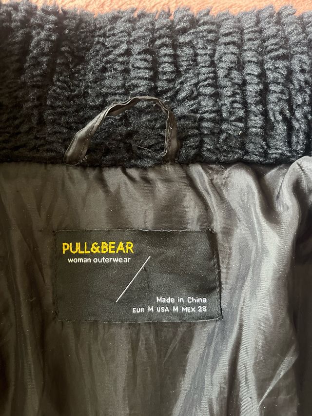 Cazadora Pull&Bear Negra Talla M