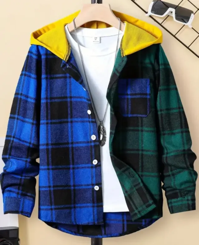 Chaqueta/ camisa con capucha a cuadros para niño