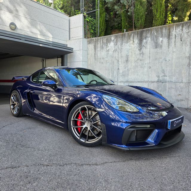 Porsche 718 Cayman GT4*MANUAL*APPROVED*