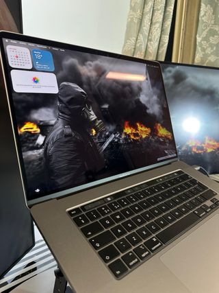 MacBook Pro 16” 2019/64GB RAM/1TB SSD