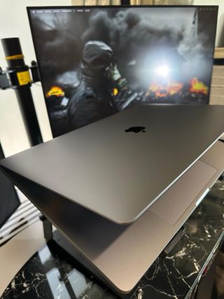 MacBook Pro 16” 2019/64GB RAM/1TB SSD