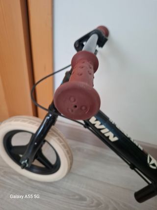 Bici de equilibrio Btwin negra
