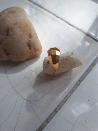 Pendiente oro 19k 825 o 20k 820 Vintage 