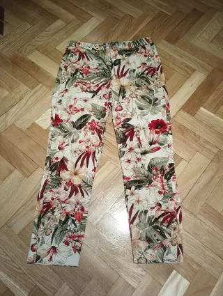 Pantalón Zara Estampado Floral Talla M